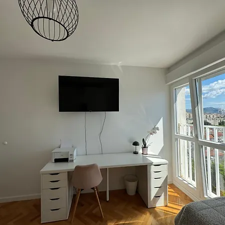 Apartment Kai 16 *