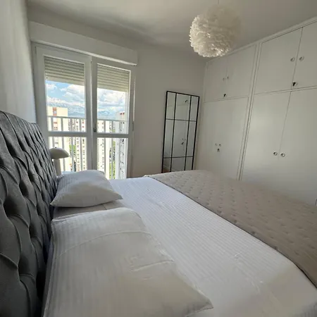 Apartment Kai 16 *